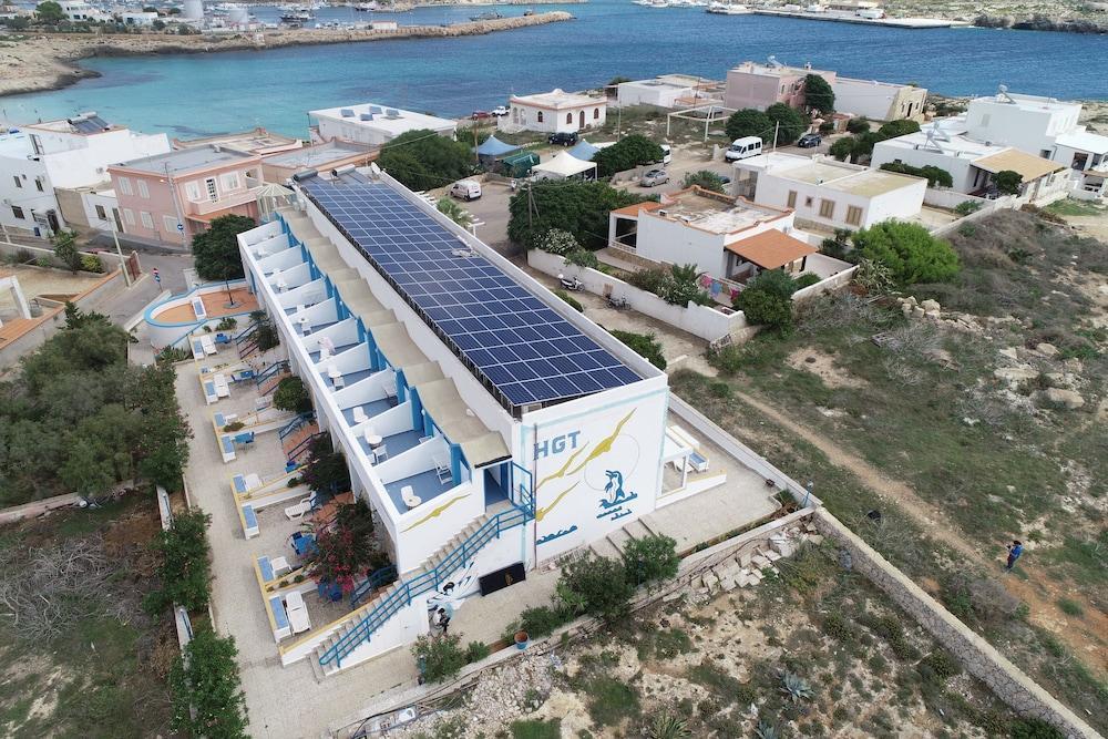 Il Faro Della Guitgia Tommasino Hotel LMP